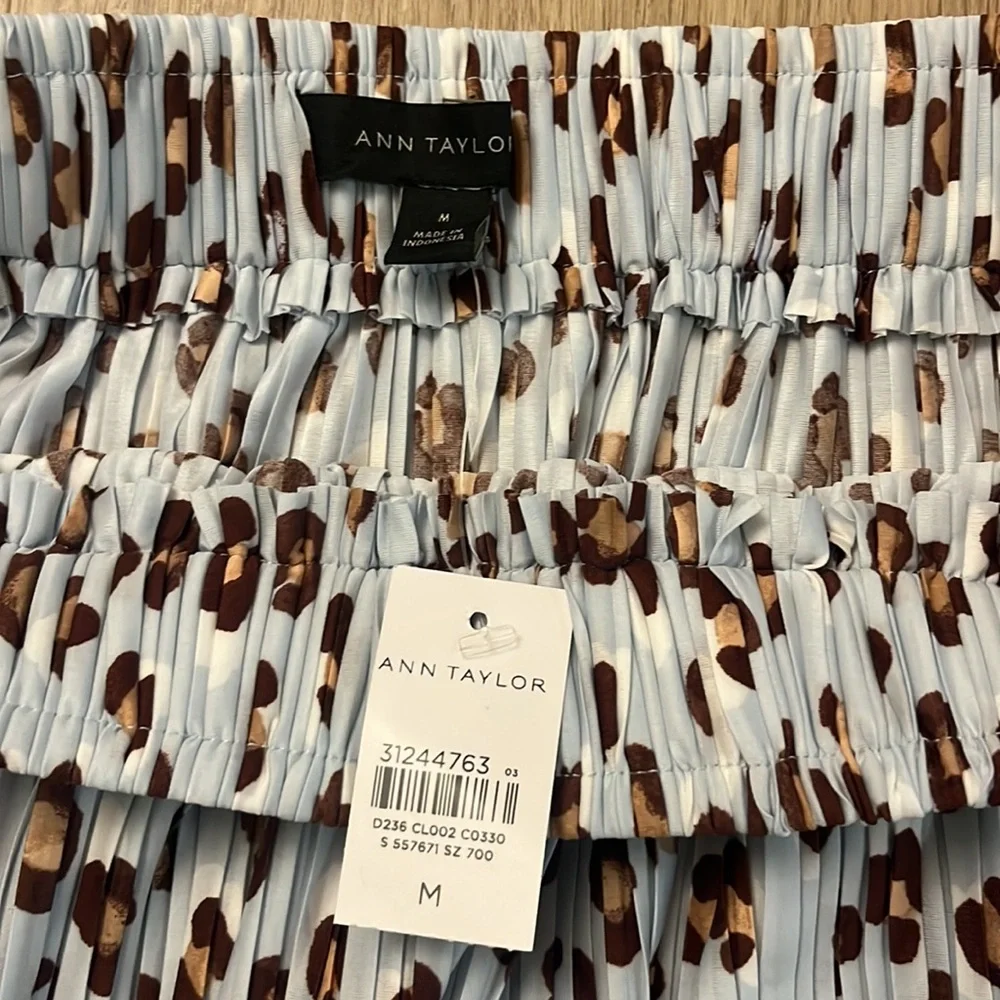 Ann Taylor NWT Midi Skirt Size M!! - Picture 3 of 3